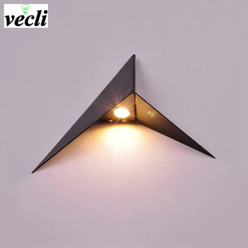 Creative Triangle Wall Lamp | LED Lighting